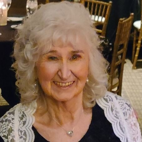 Judith Oellerich's obituary photo'