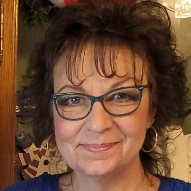 Stephanie Schadewalt's obituary photo'