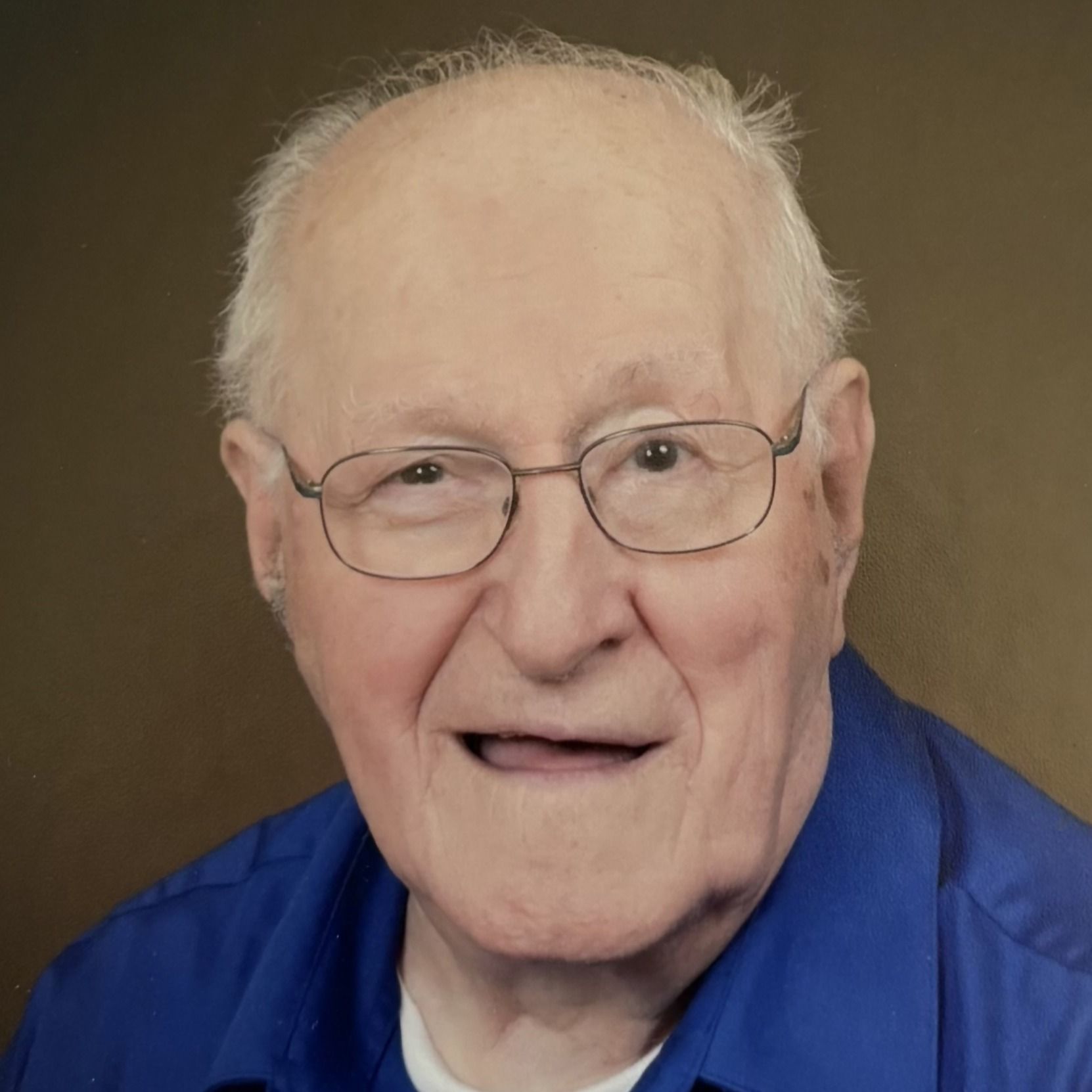 Alfred Eicher's obituary photo'