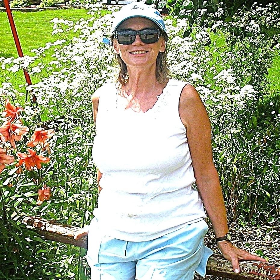 Tenneyce Sprecher's obituary photo'