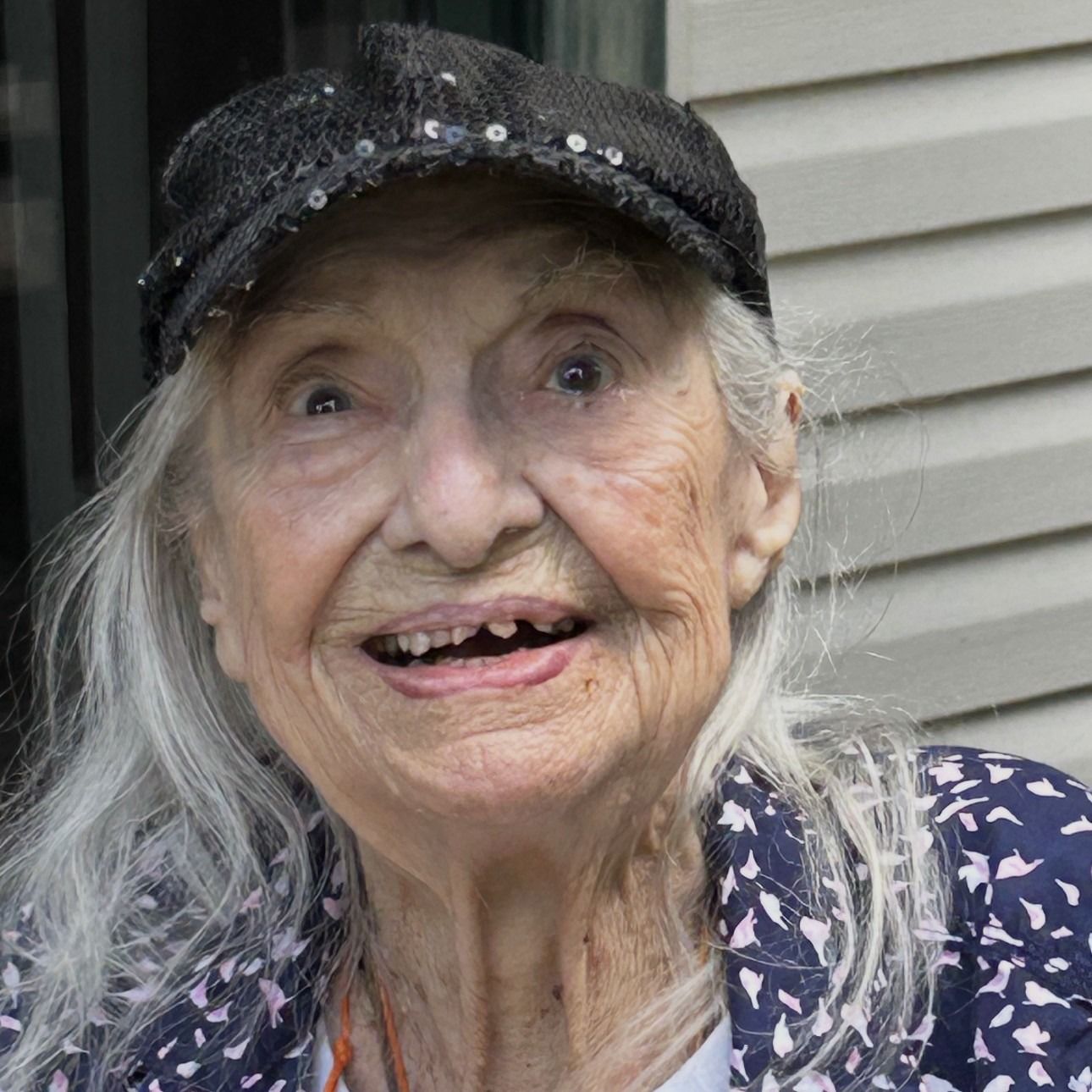 Carmella Zanello's obituary photo'