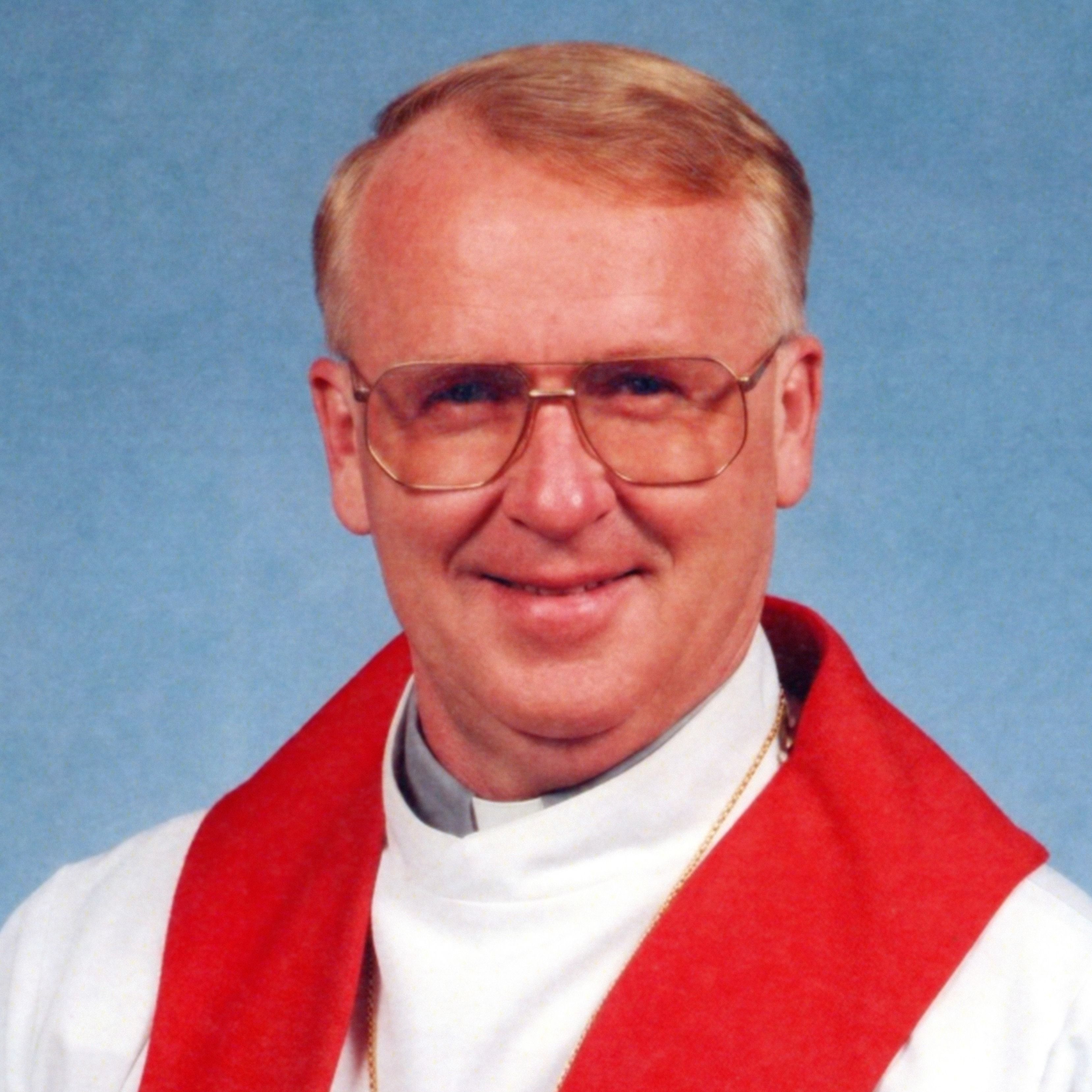 Charles Peterson's obituary photo'