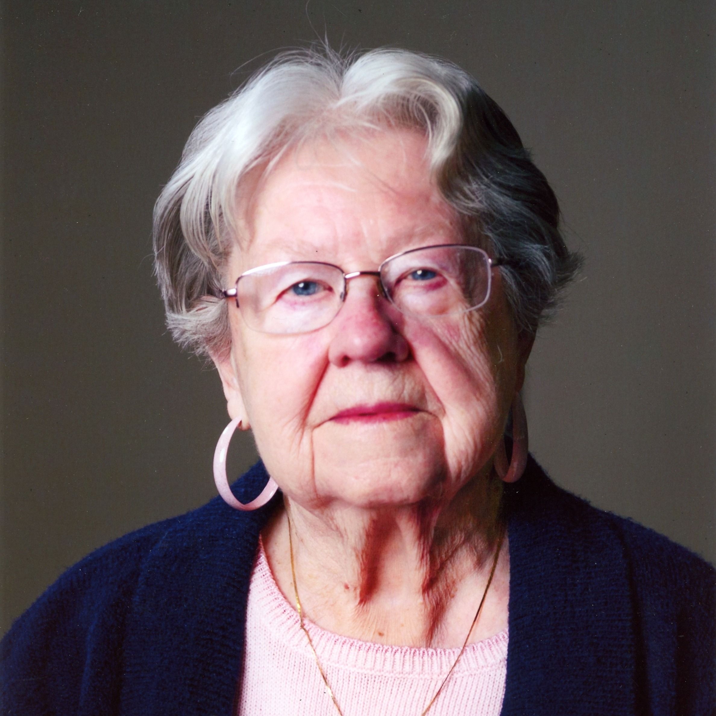 Betty Mueller's obituary photo'