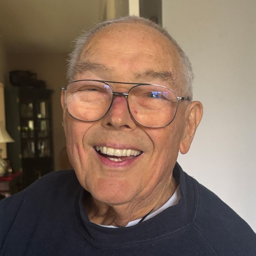 Thomas Finhert's obituary photo'