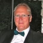 Wayne Glowac's obituary photo'
