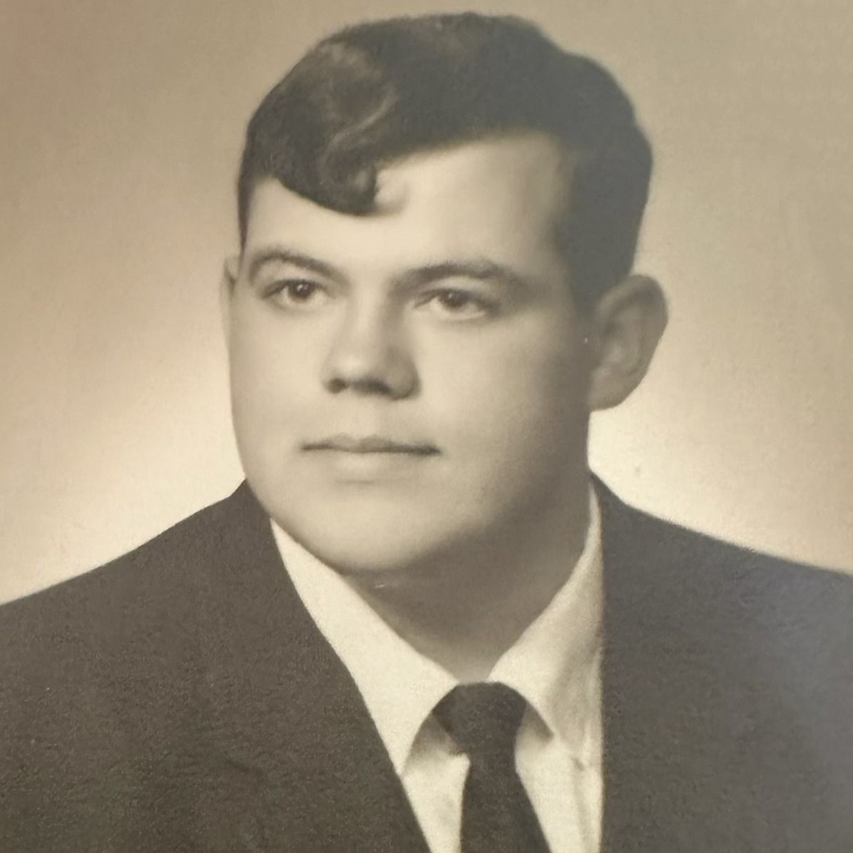 Robert Gordon's obituary photo'