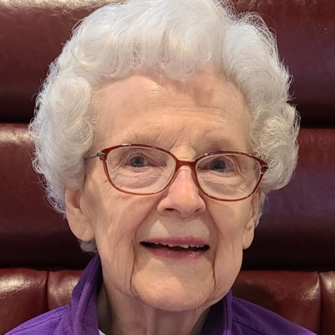 Dorothy "Ginny" Replinger's obituary photo'