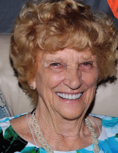 Mae Dunn