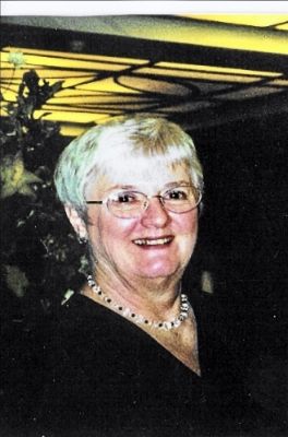 Donna Holt