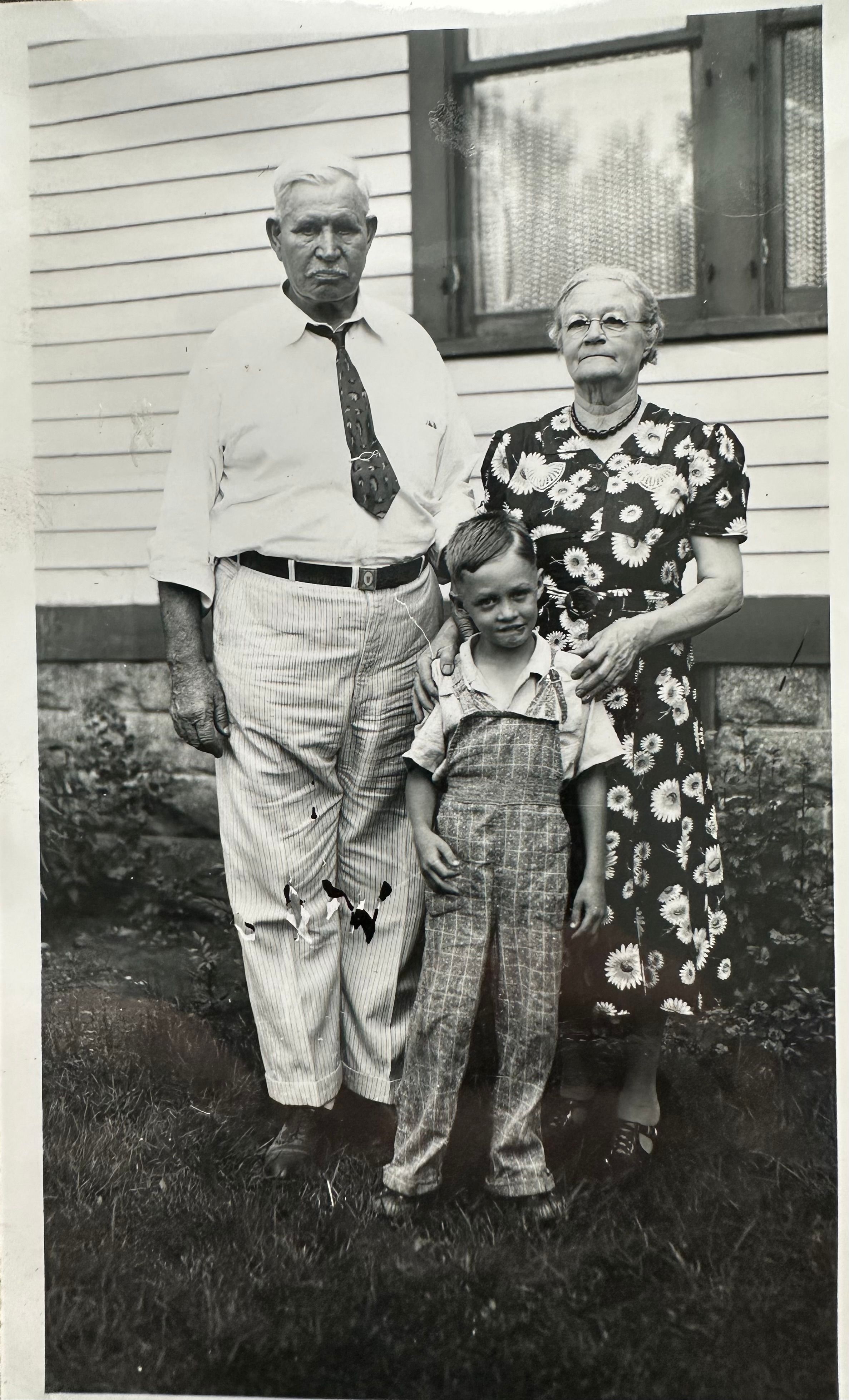 Memorial wall photo