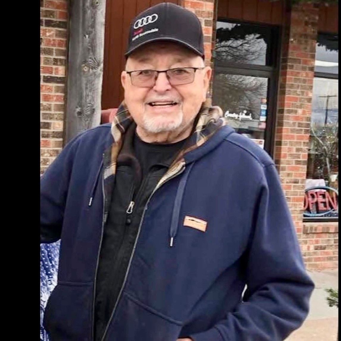 Charles Hinch's obituary photo'