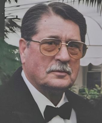 Dean Shultis