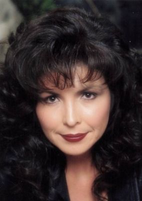 Lynnette Hall