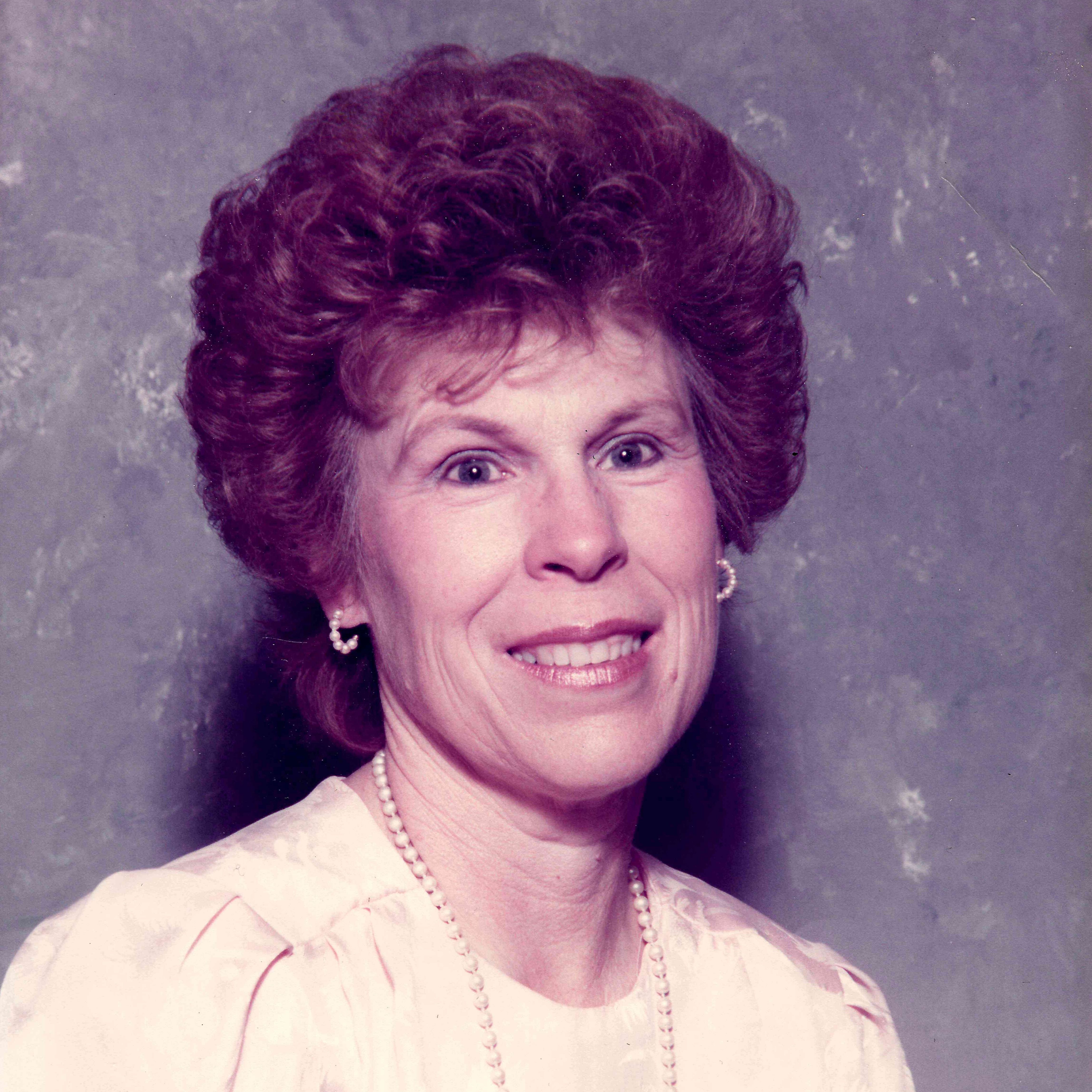 Ruth Beaumont's obituary photo'