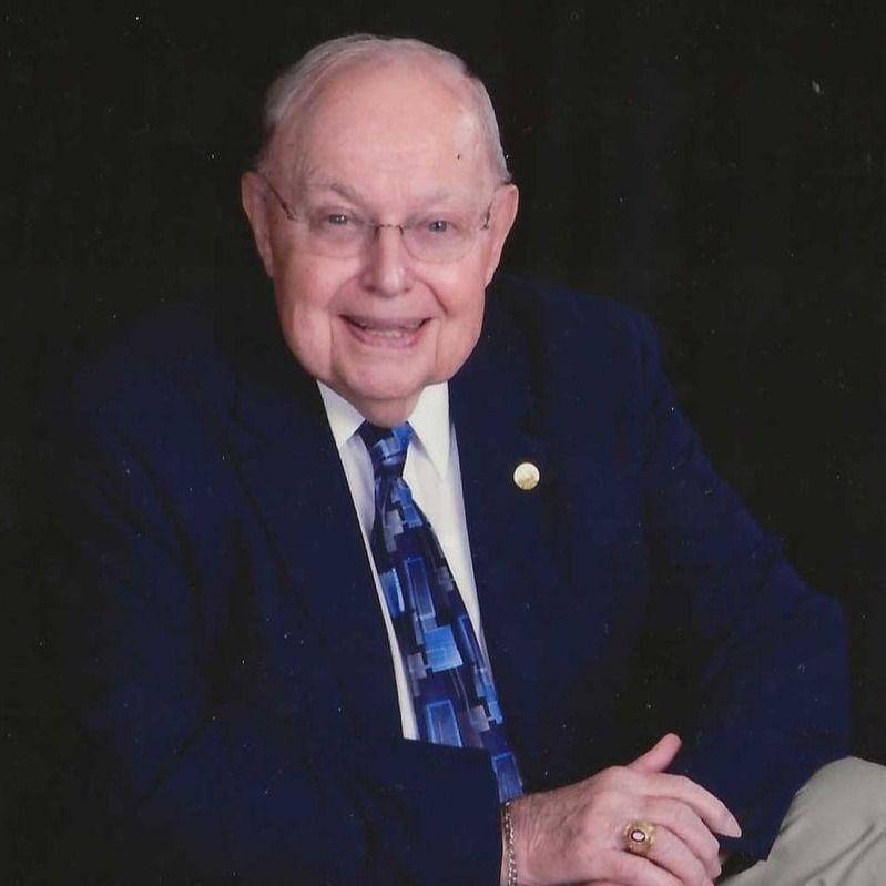 Roy William Reid, Jr.'s obituary photo'
