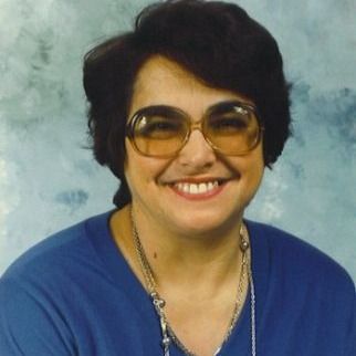 Estella Estrada's obituary photo'