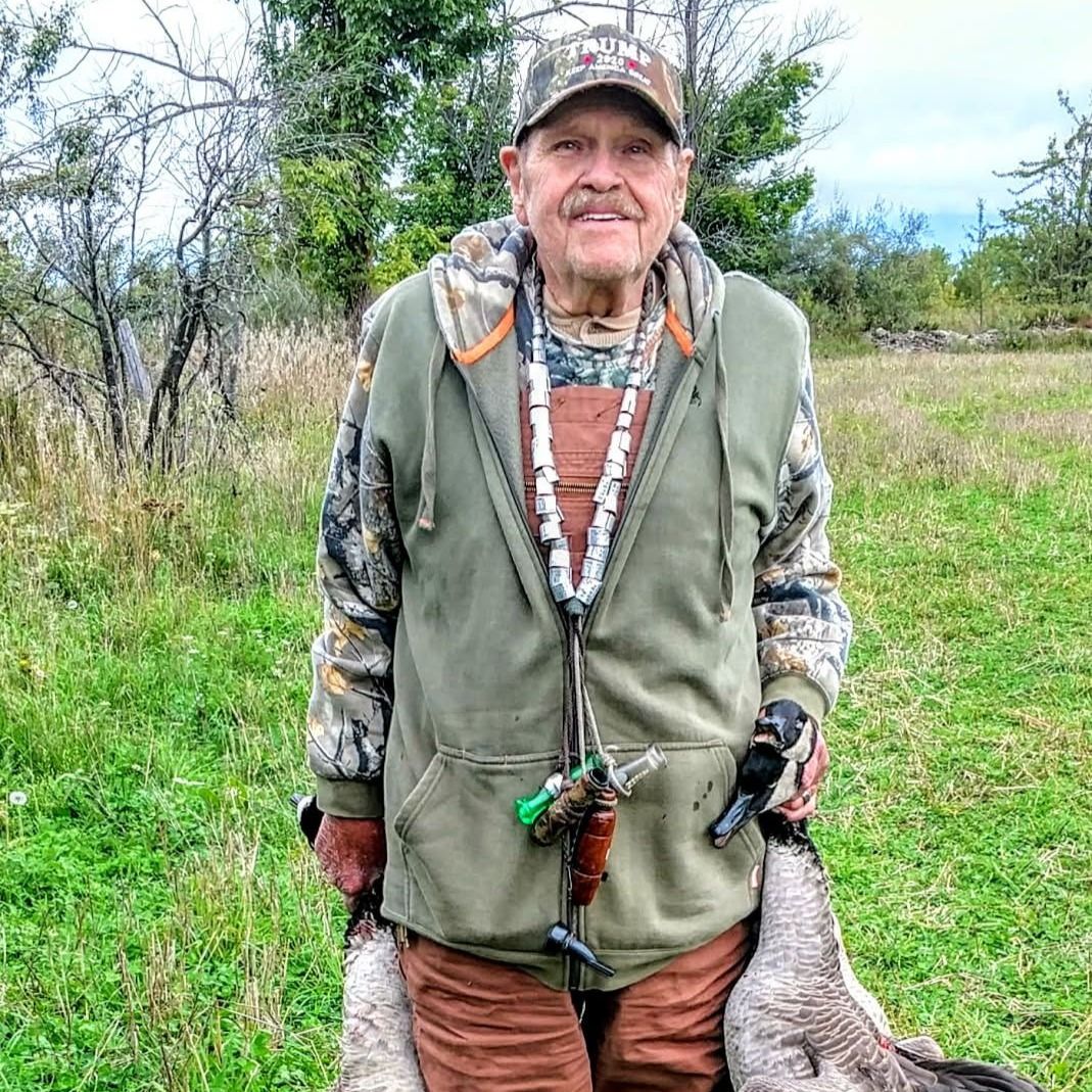 William H. Berg Sr.'s obituary photo'