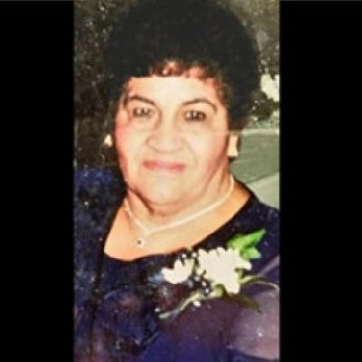 Dora Amador