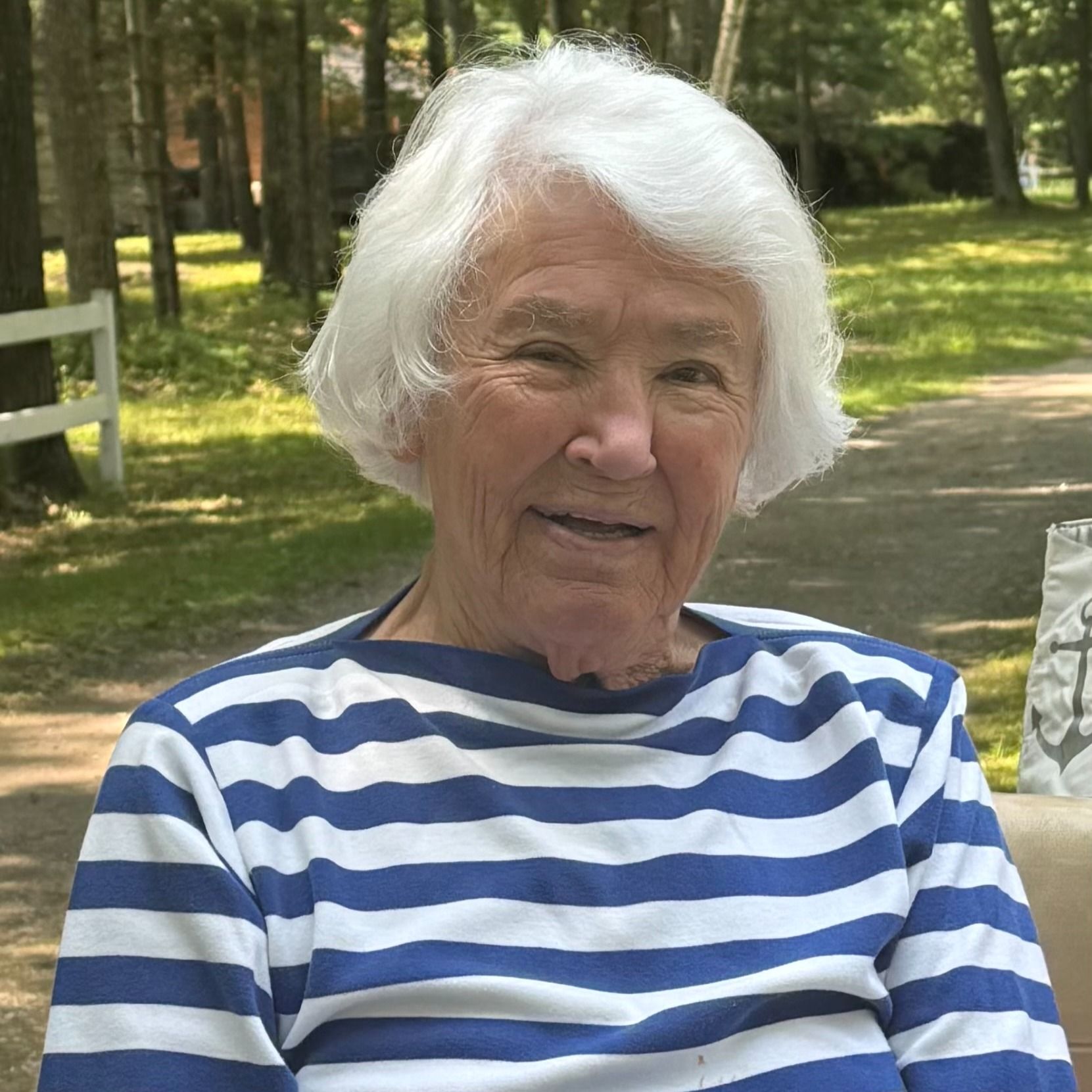 Margaret Ann "Maggie" Mayer's obituary photo'