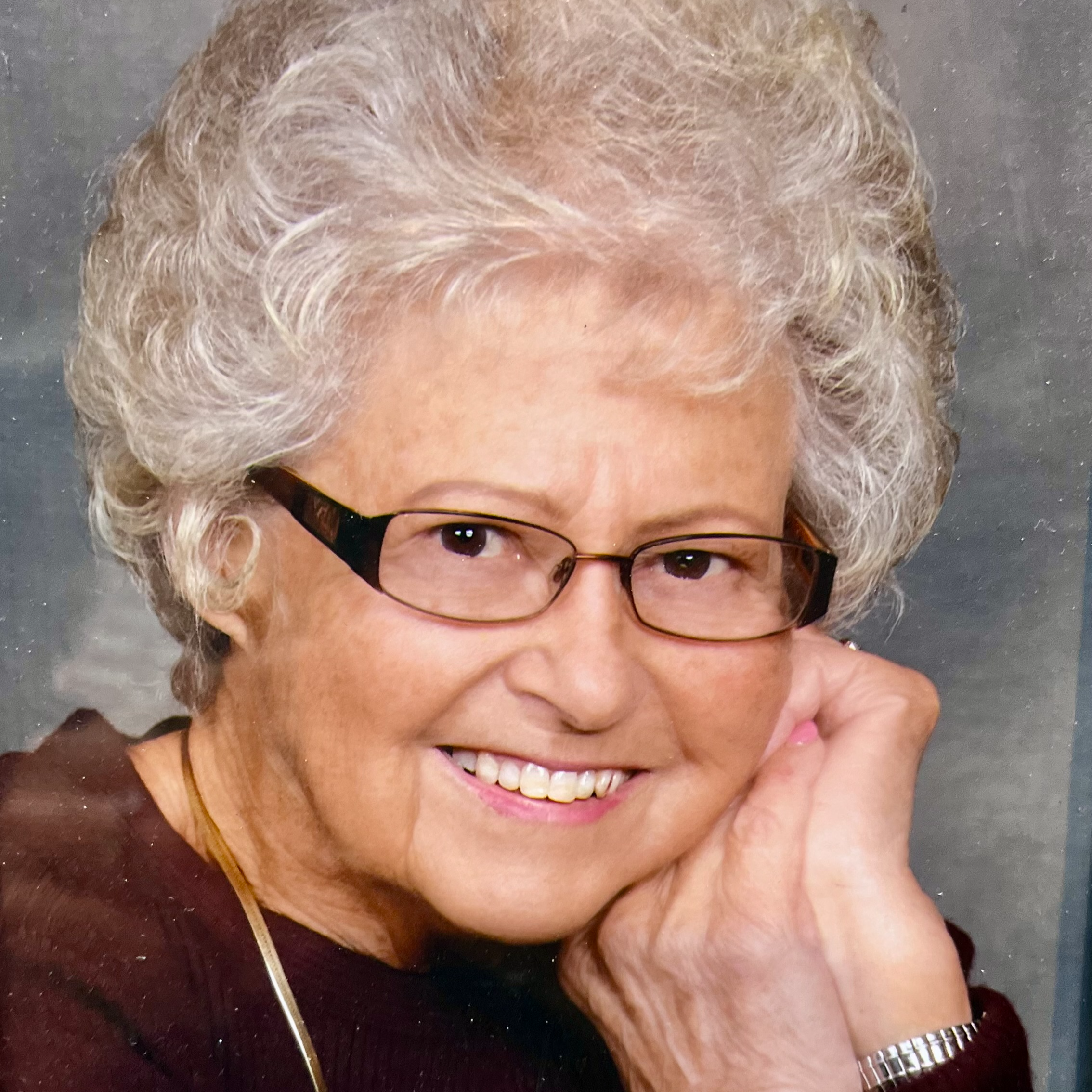 Virginia Plaxton's obituary photo'