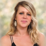 Tara Snyder's obituary photo'