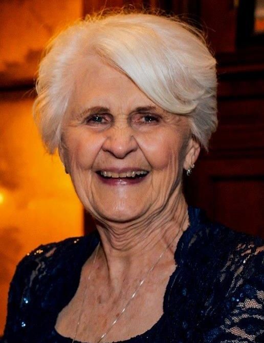 Barbara Lou Gordon (née Hull)