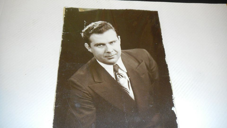 Memorial wall photo
