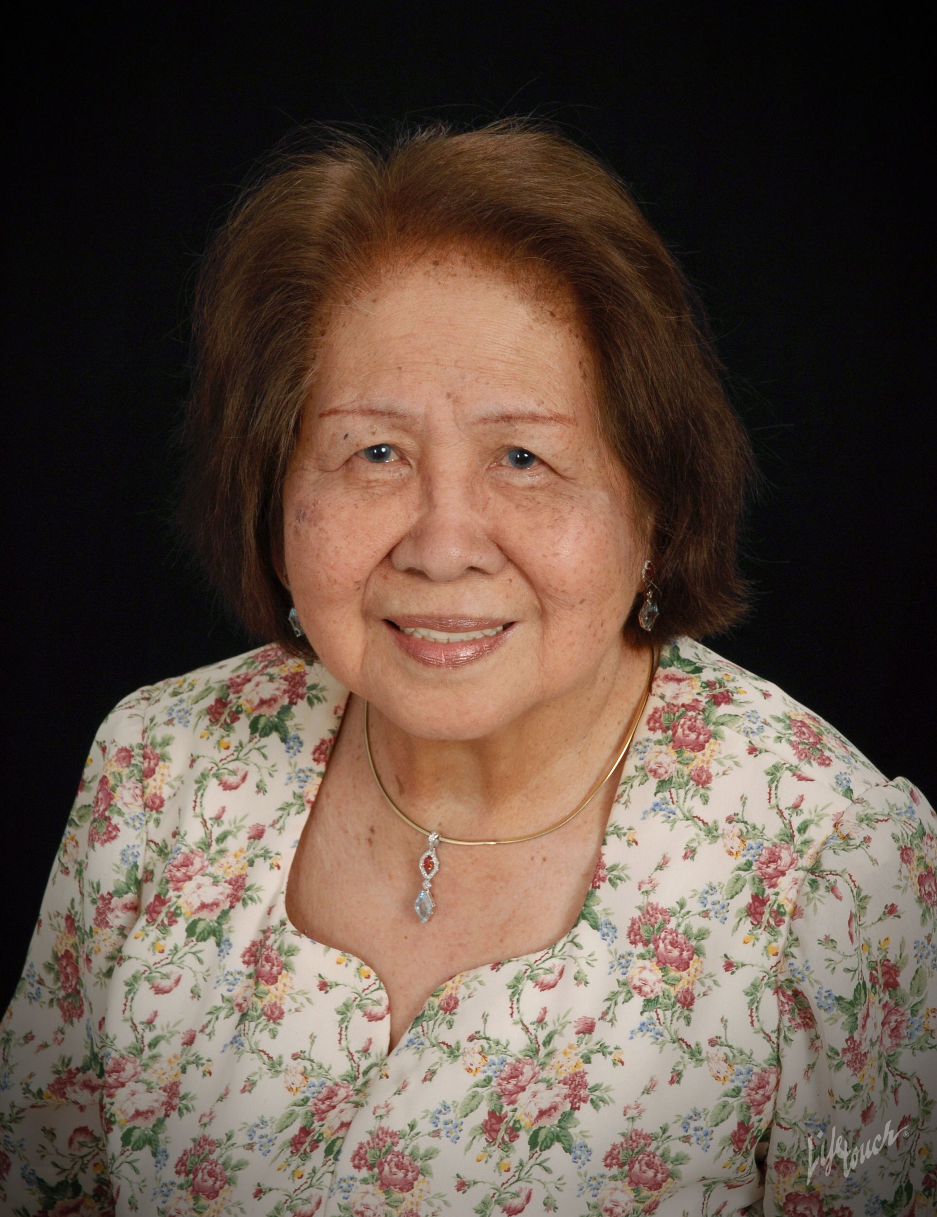 Remedios "Remy" de la Paz Lirios