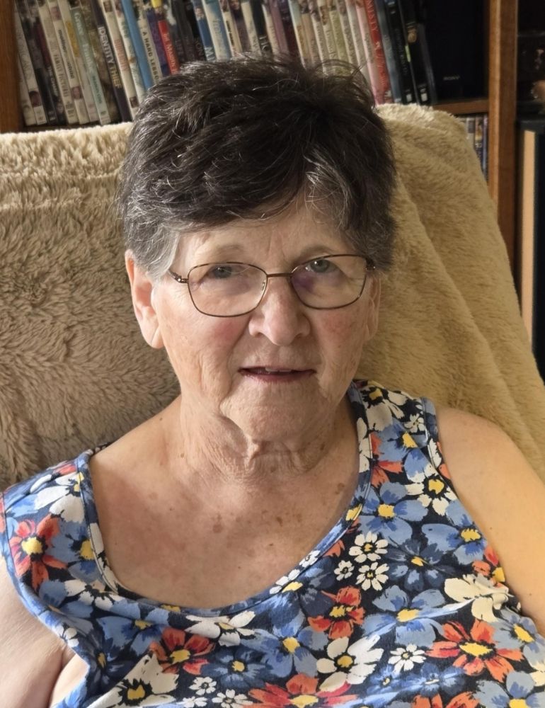 Vickey Elayne Hoover