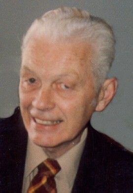 Lawrence Thomas 'Larry' Manville