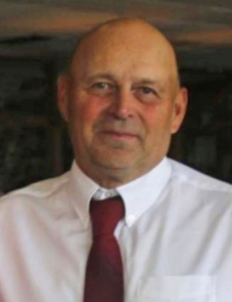 Royal  E. "Al" Lunde