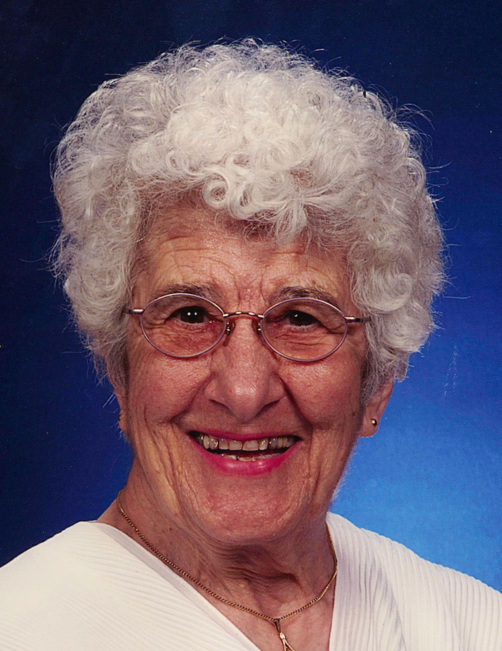 Elizabeth Betty Borgrud
