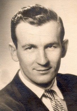 Robert L Hanusa,