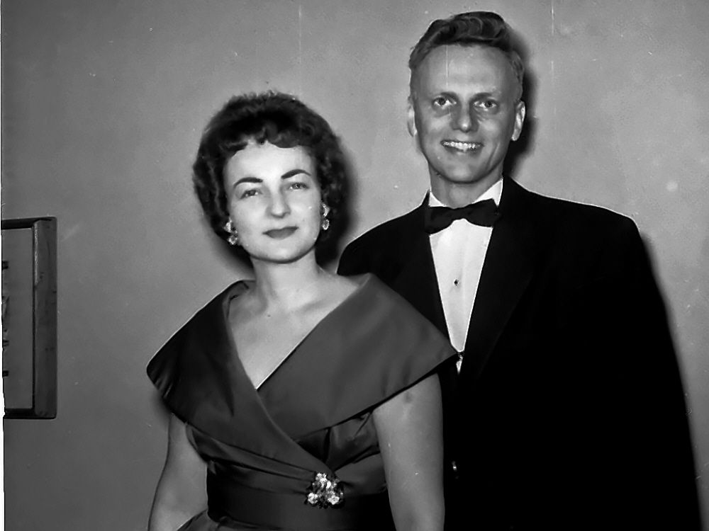 Memorial wall photo