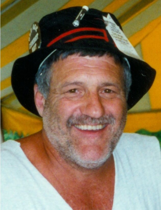 Clyde E Chamberlain