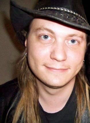 Scott J Brewer