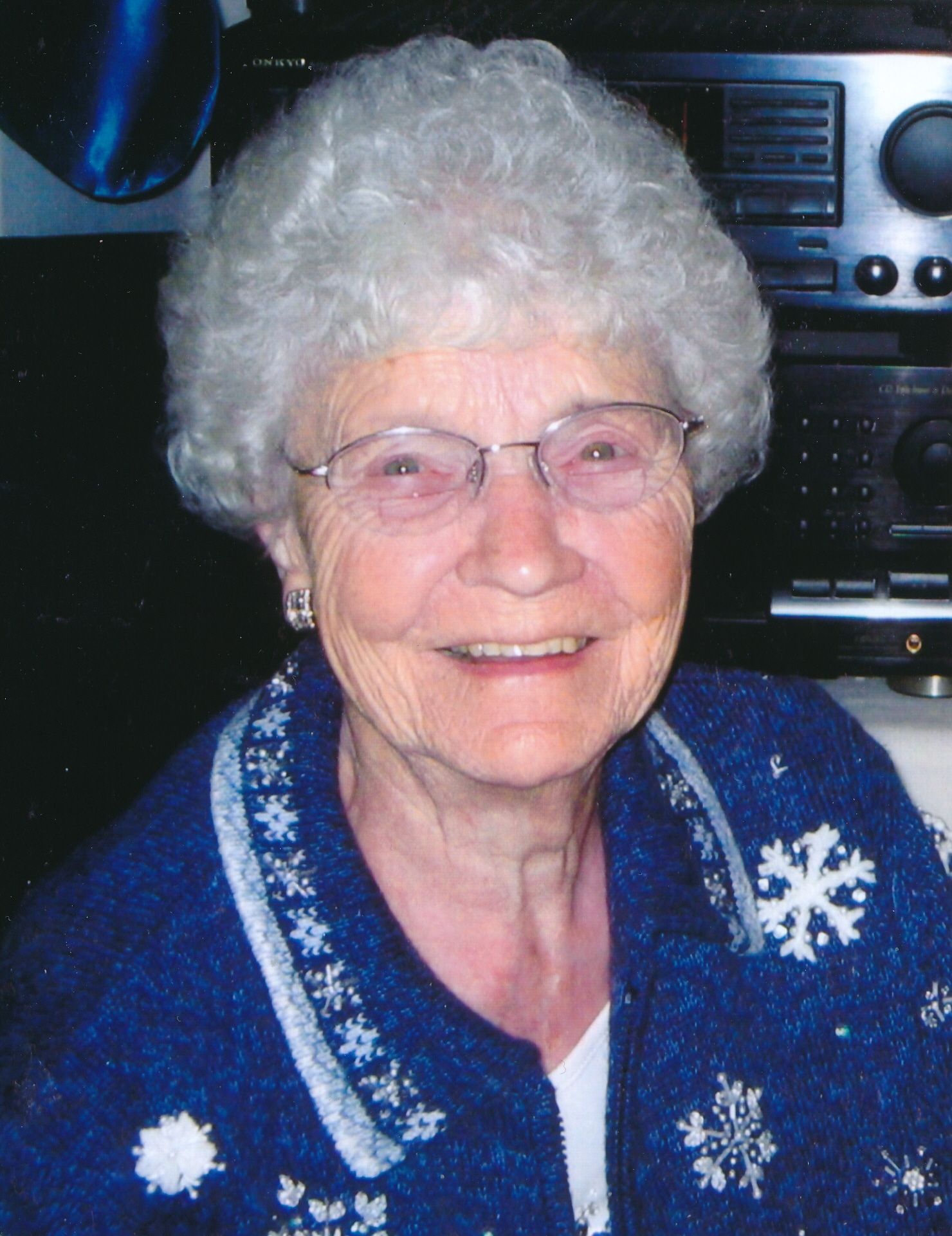 Elizabeth Geier