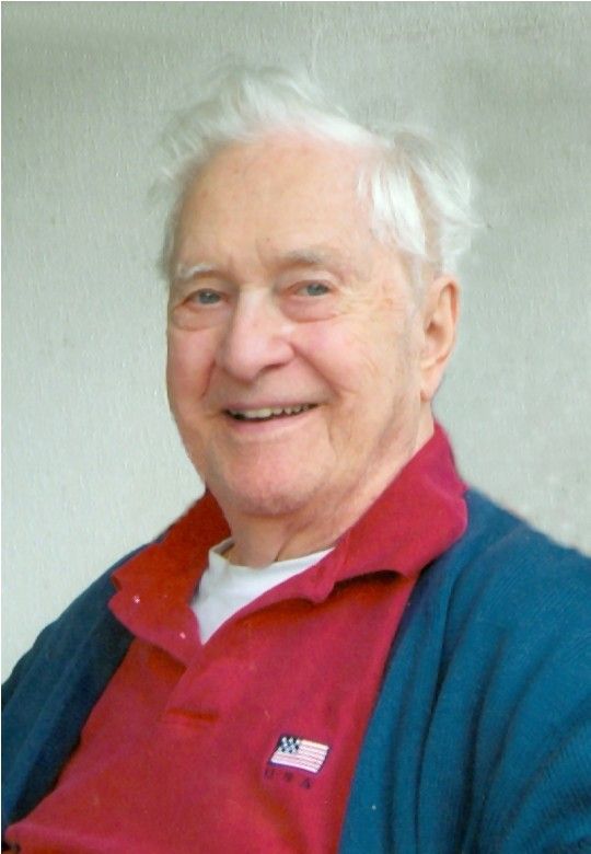 Paul E Windau,