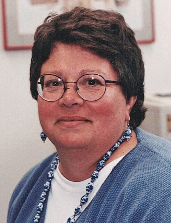 Suzanne Smith