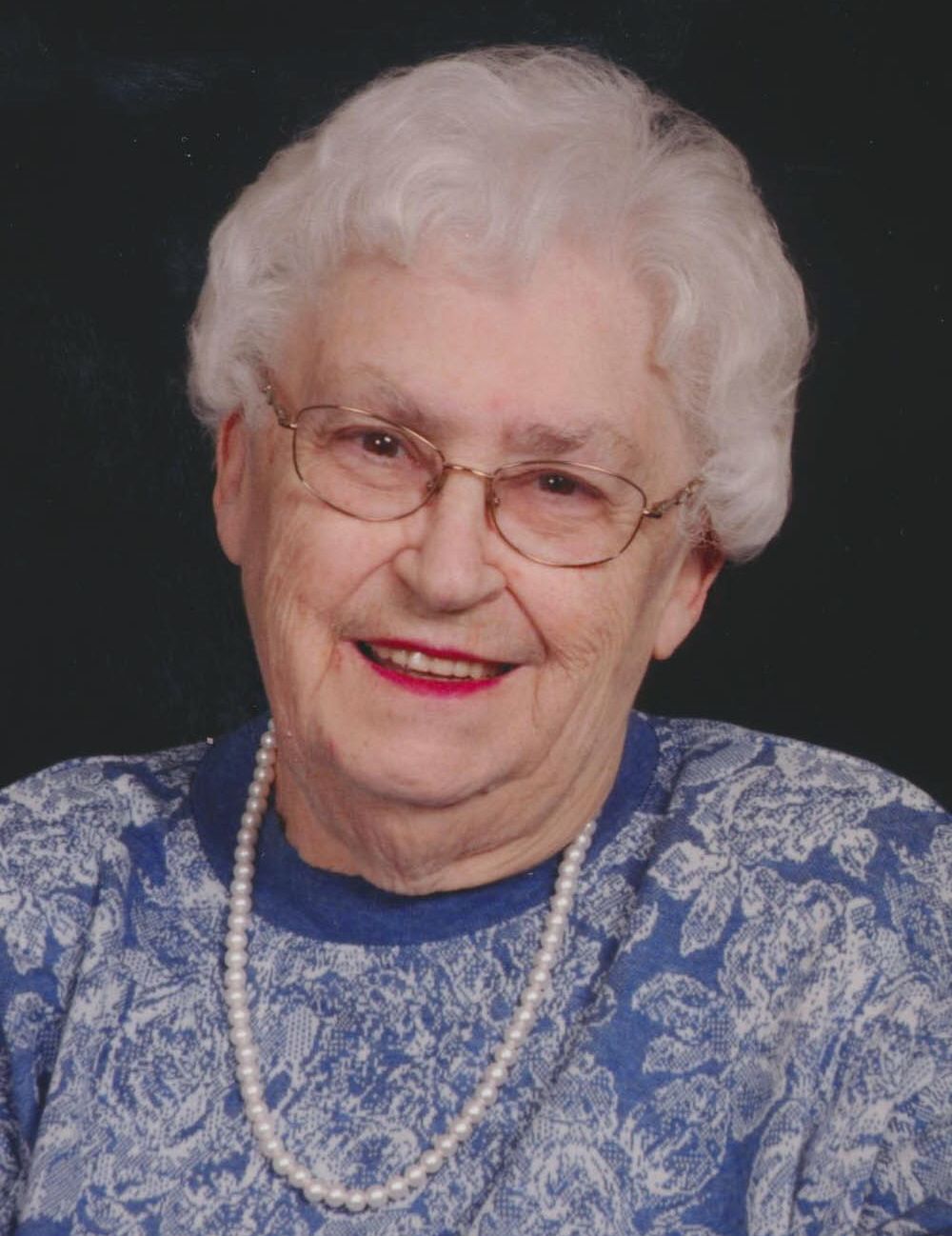 Gloria Ann Essie