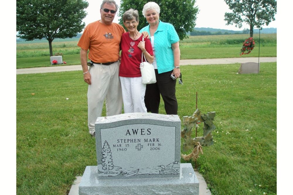 Memorial wall photo