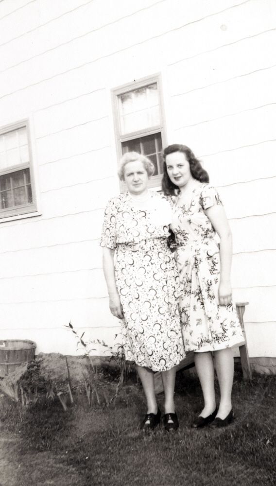 Memorial wall photo