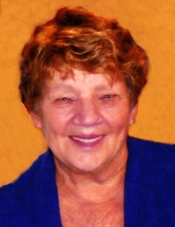 Edith  Bernice "Pat" Holzhueter Roth