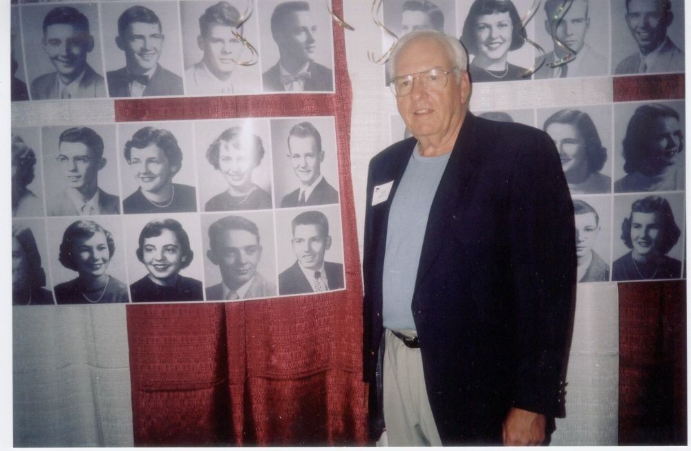 Memorial wall photo