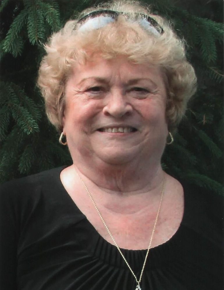 Barbara J Mercer