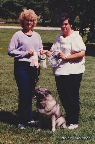 Memorial wall photo