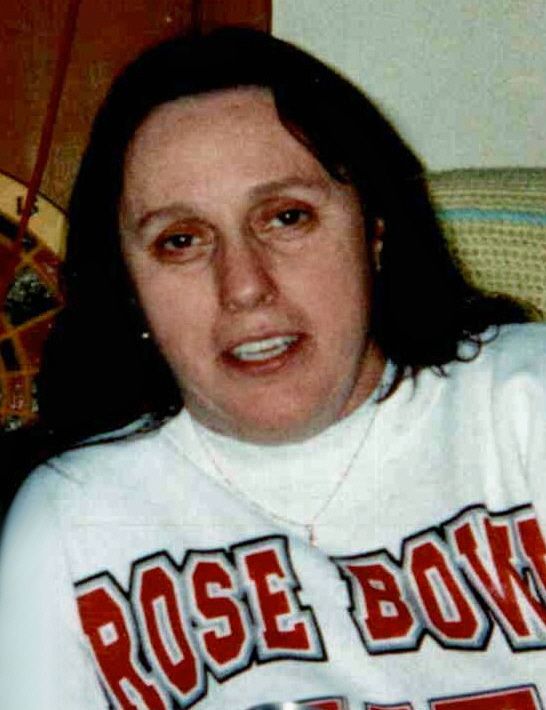 Sandra Lee Tews