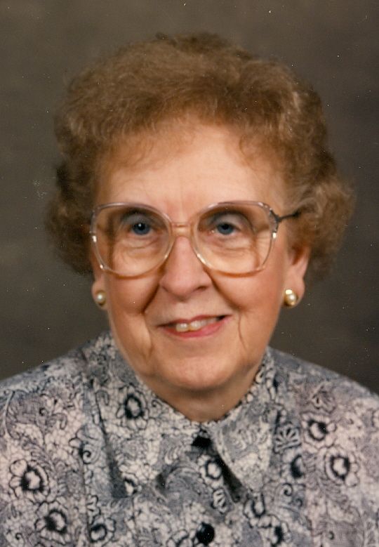 Edna Clara Knitt