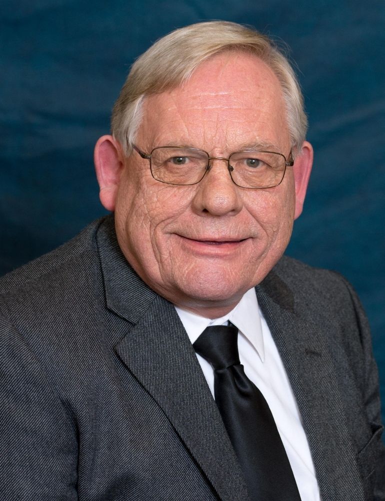 David "Dave"  Loftus