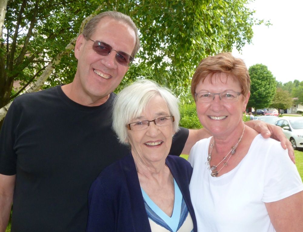 Memorial wall photo